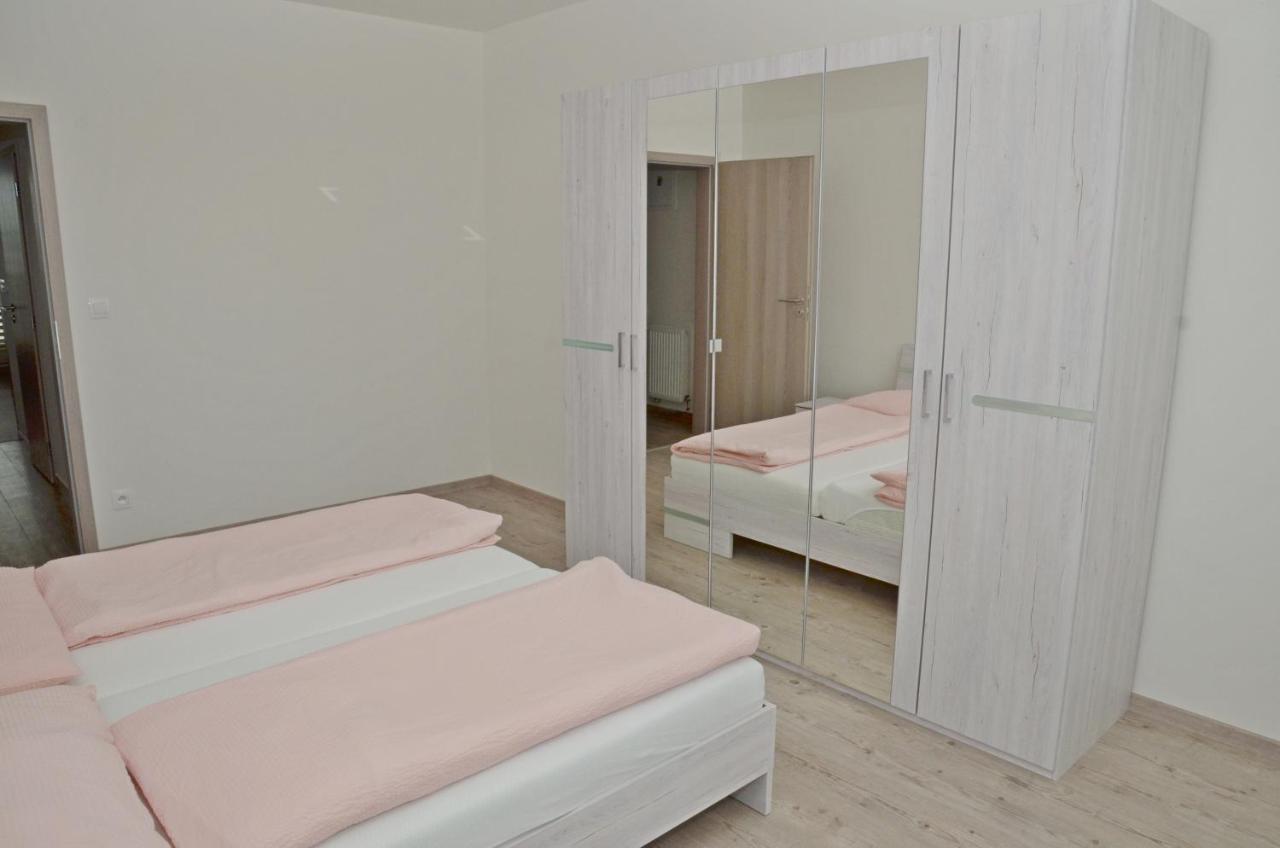 Apartmany Vinohrady Trenčín Екстериор снимка